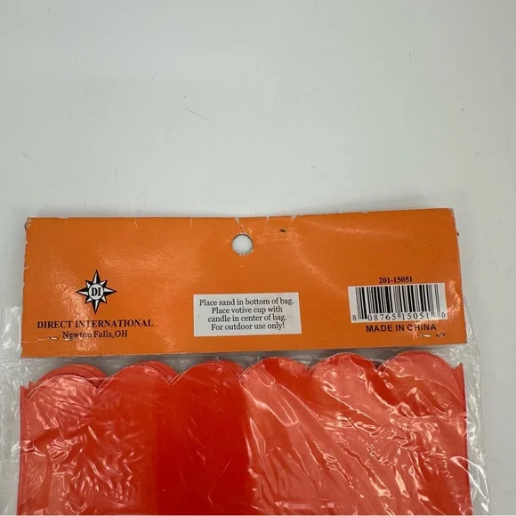 3/$15 Halloween Luminaria Bags Orange Jack-o-Lantern Cutout Sealed 4-Pack READ - Picture 4 of 10